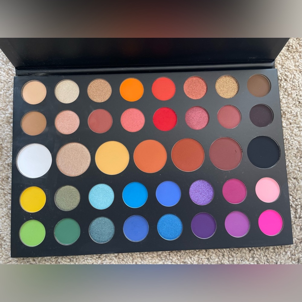 Morphe pallets (2)